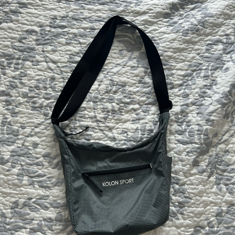 Kolon Sport Gray Crossbody Bag